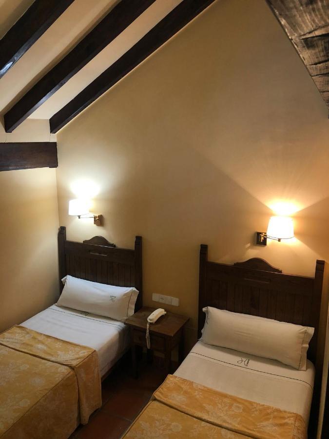 Hotel Rebeco Fuente De Ngoại thất bức ảnh