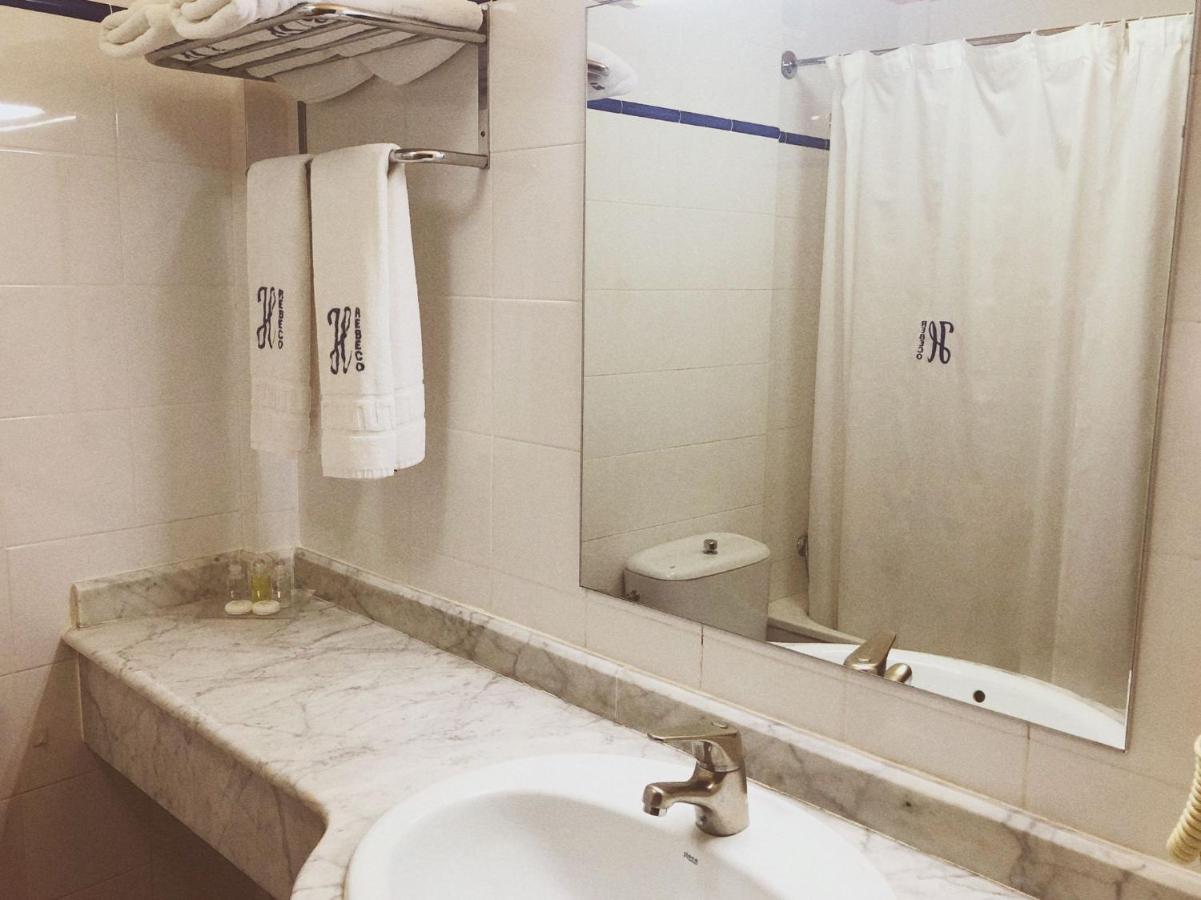 Hotel Rebeco Fuente De Ngoại thất bức ảnh